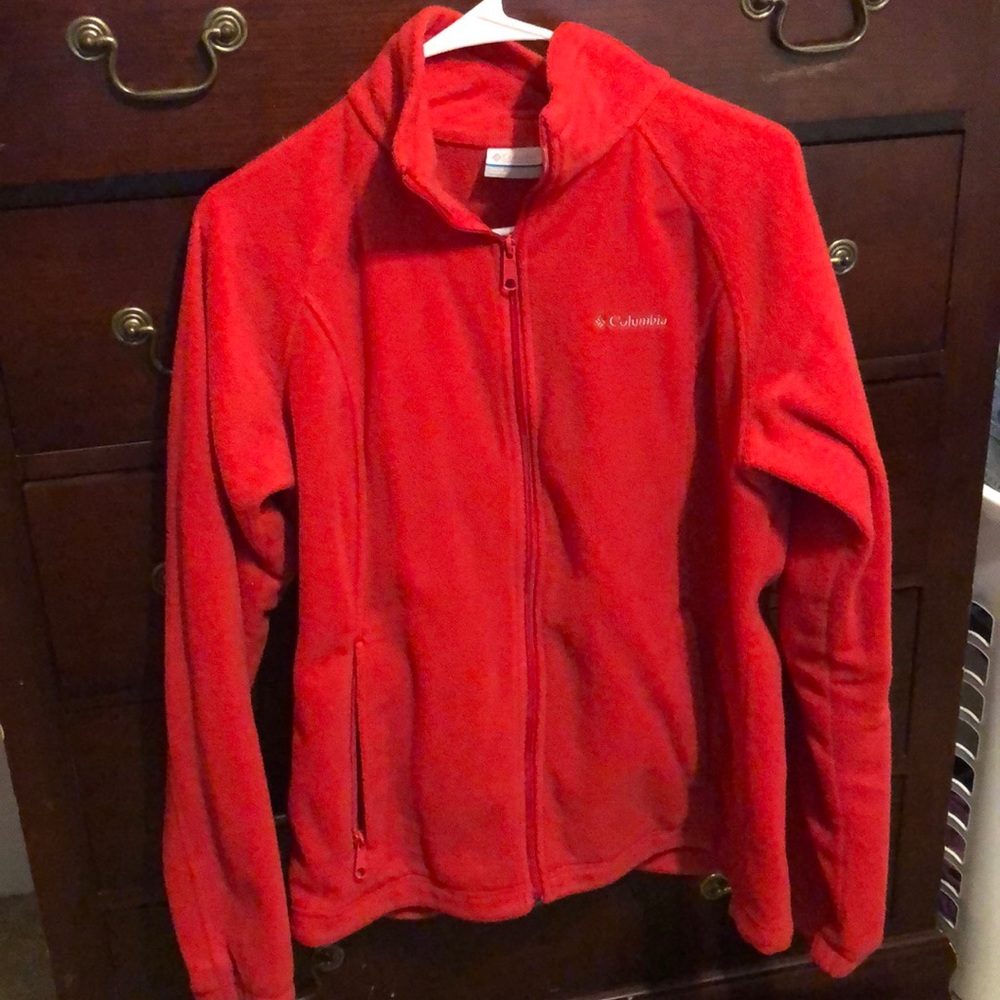 Women’s Columbia fleece jacket